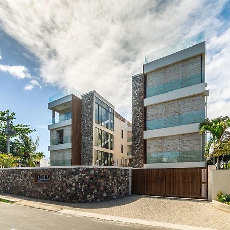 One Bay Residence - Apartment 12 - Apartment In Pereybere Pereybere Beach ภายนอก รูปภาพ