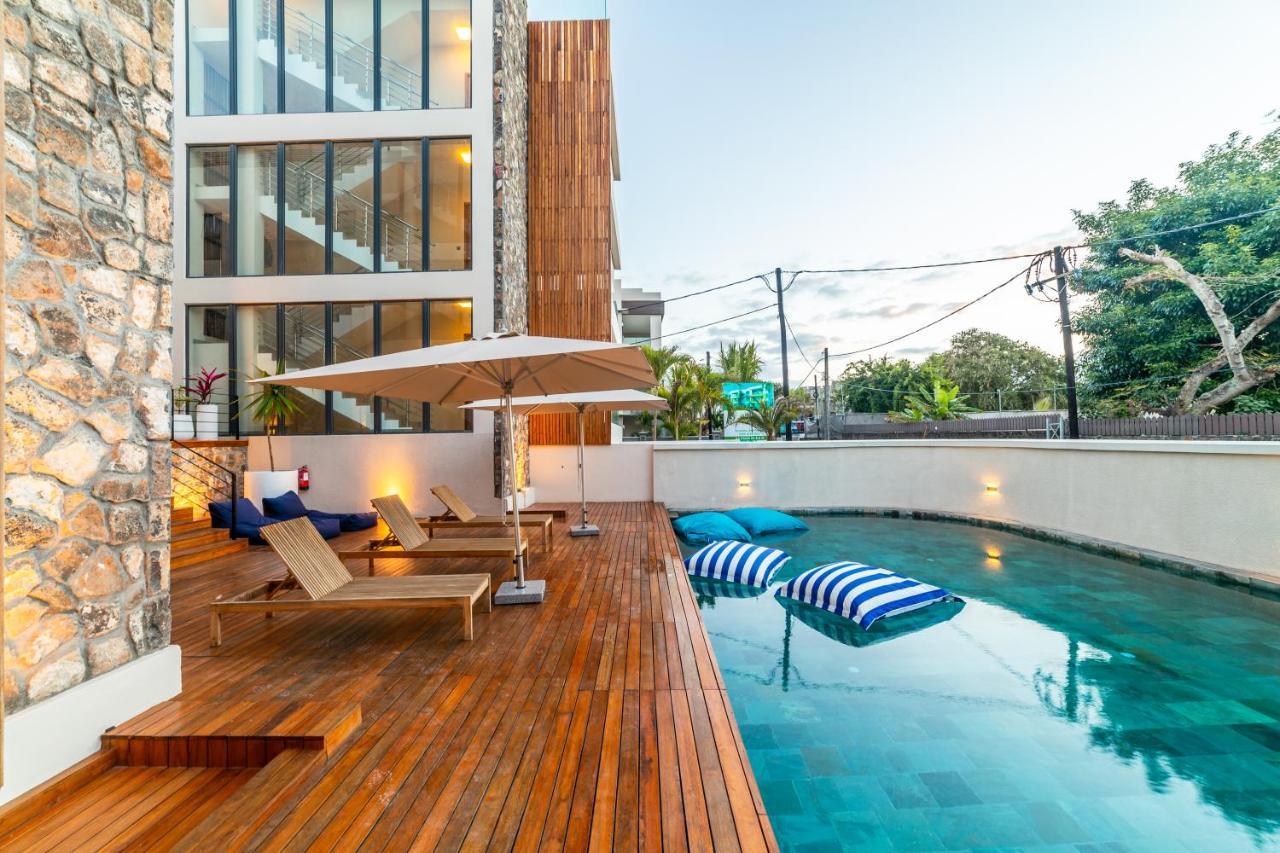 One Bay Residence - Apartment 12 - Apartment In Pereybere Pereybere Beach ภายนอก รูปภาพ