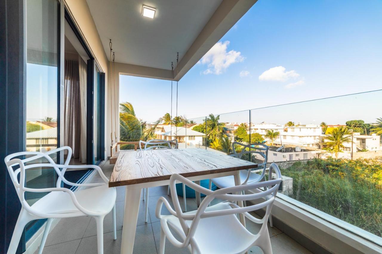 One Bay Residence - Apartment 12 - Apartment In Pereybere Pereybere Beach ภายนอก รูปภาพ