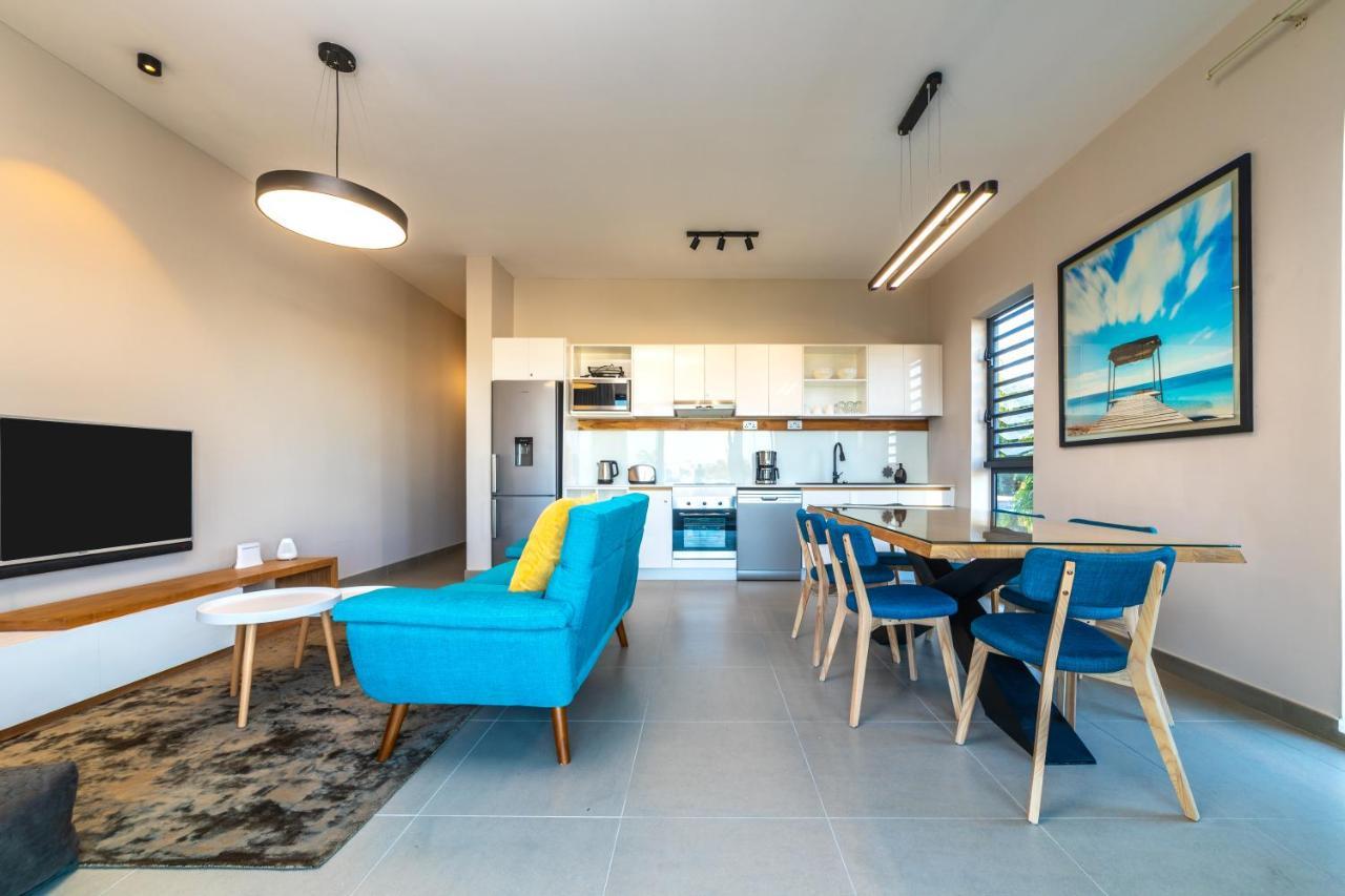 One Bay Residence - Apartment 12 - Apartment In Pereybere Pereybere Beach ภายนอก รูปภาพ